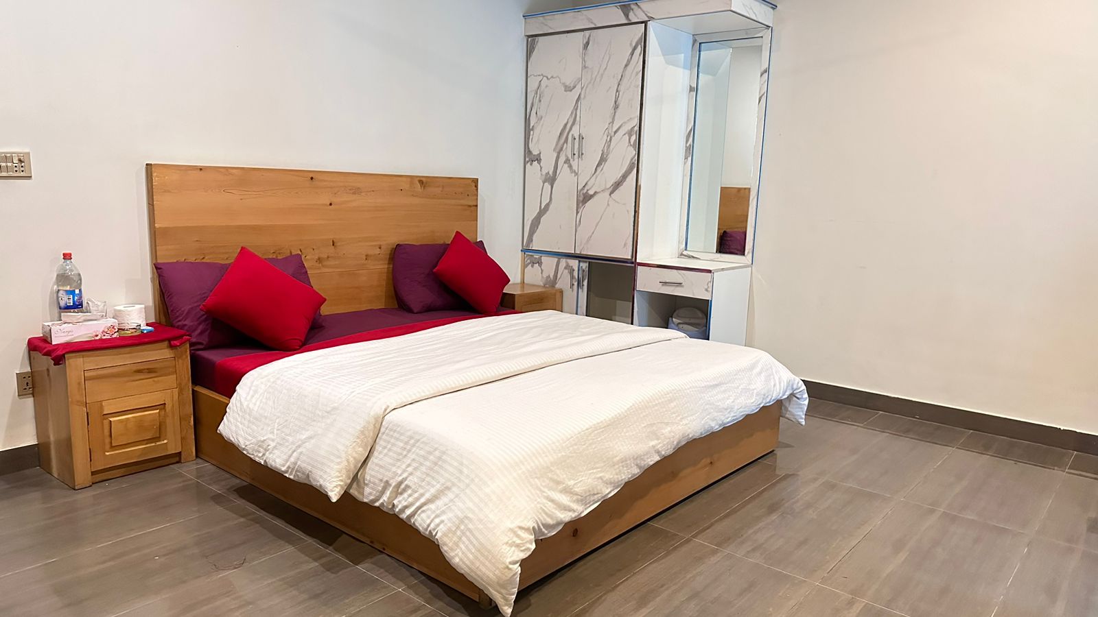 Neelum Valley Contact